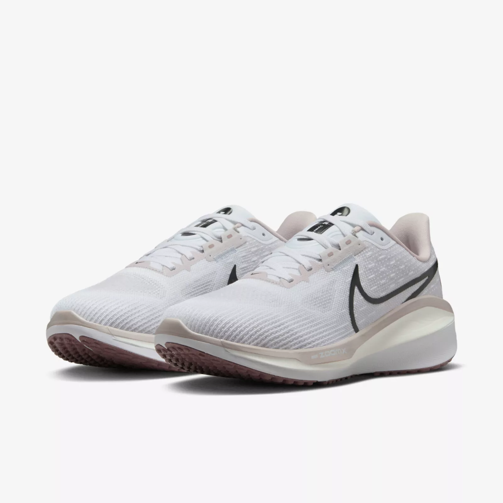 Nike ქალის სპორტული ფეხსაცმელი W NIKE VOMERO 17