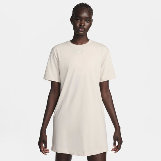 Nike ქალის მაისური W NSW ESSNTL SS DRESS TSHRT