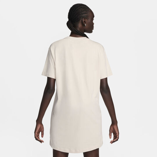 Nike ქალის მაისური W NSW ESSNTL SS DRESS TSHRT