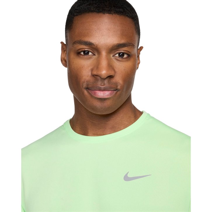 Nike მამაკაცის მაისური M NK DF UV MILER SS