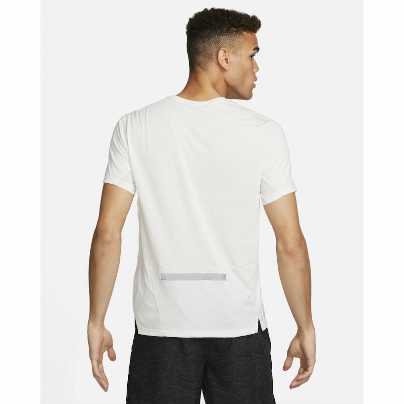 Nike მამაკაცის მაისური M NK DF RDVN RISE 365 SS