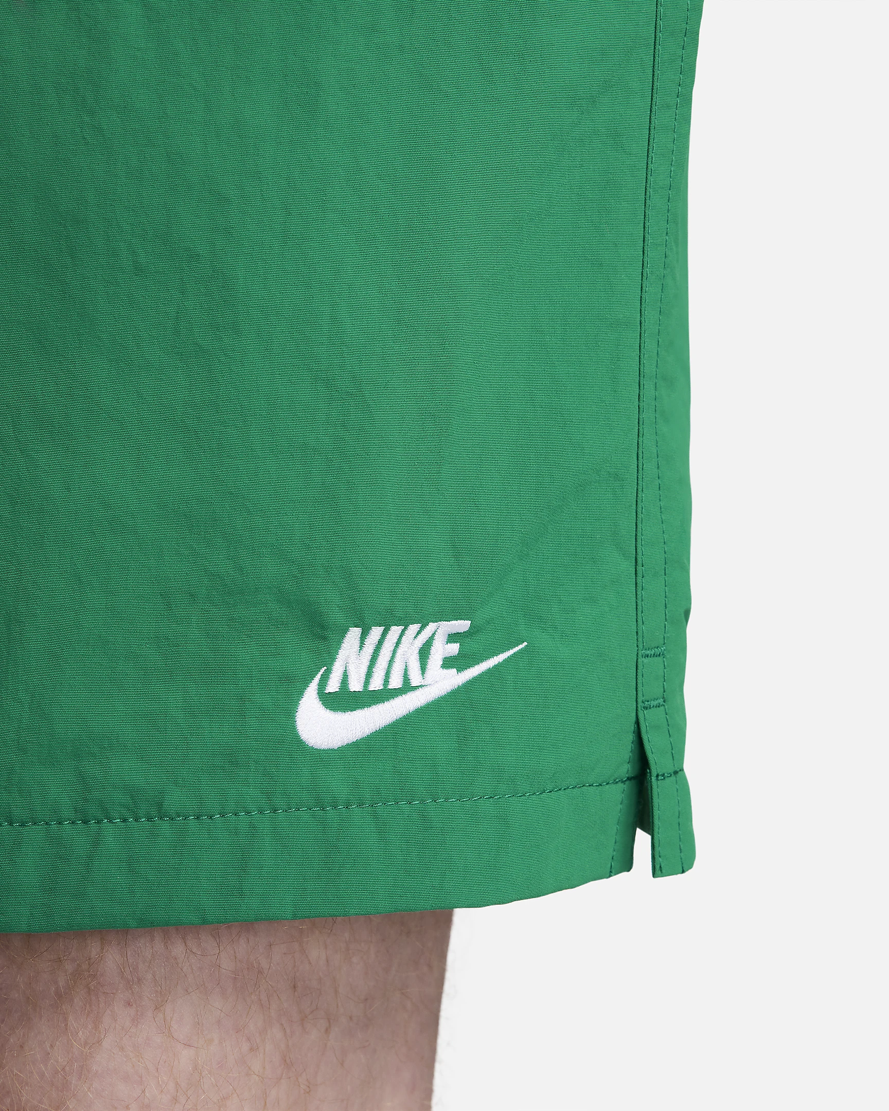 Nike მამაკაცის შორტი M NK CLUB FLOW SHORT VRSTY