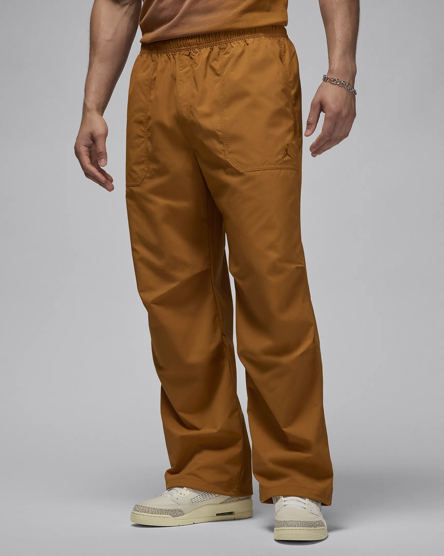 Nike მამაკაცის სპორტული შარვალი M J ESS STMT WVN PANT