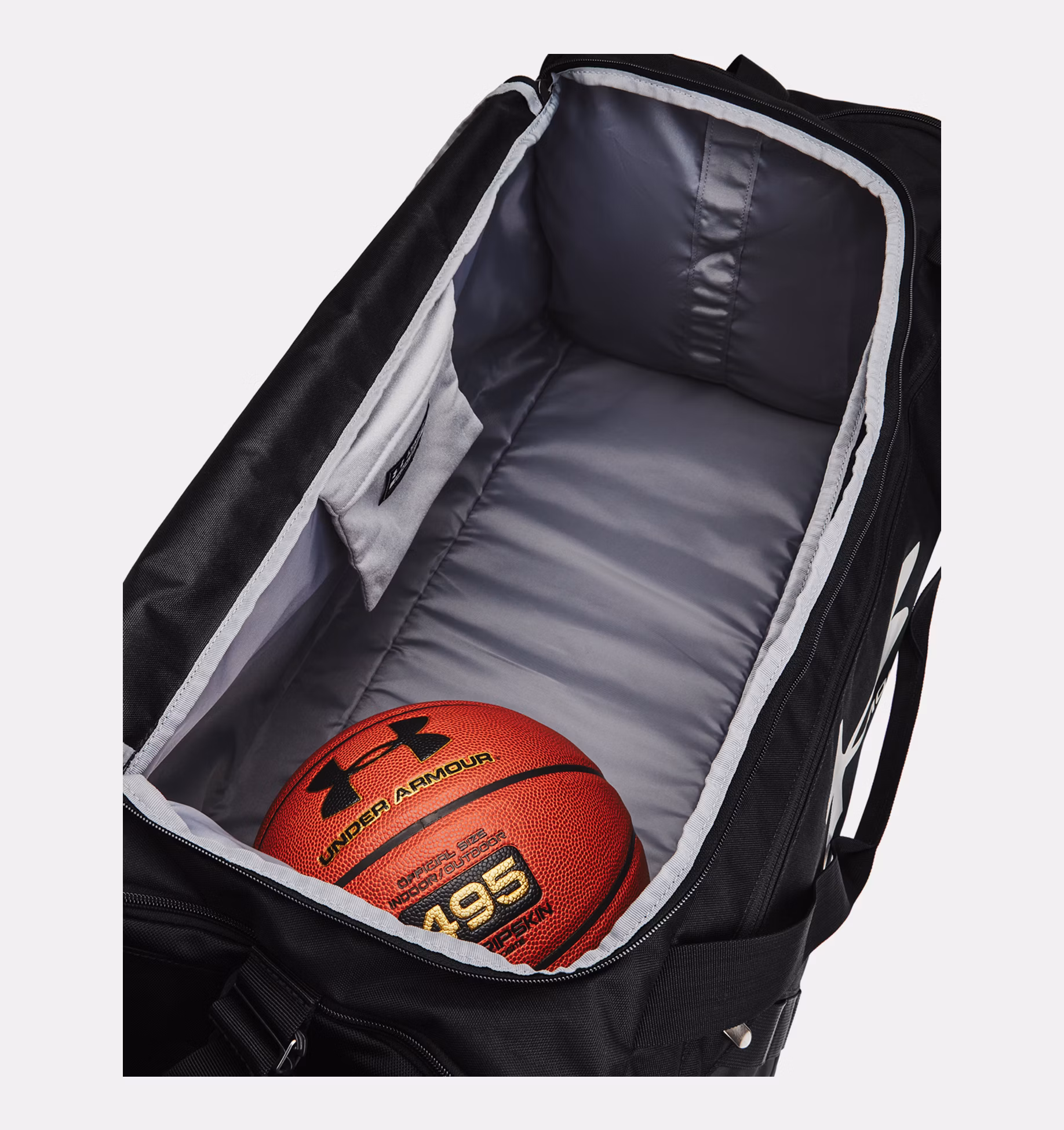 Under Armour ჩანთა UA Undeniable 5.0 Duffle LG-BLK