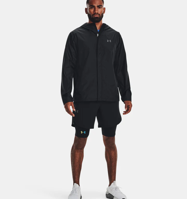 Under Armour მამაკაცის თხელი ქურთუკი CLOUDSTRIKE JACKET-BLK