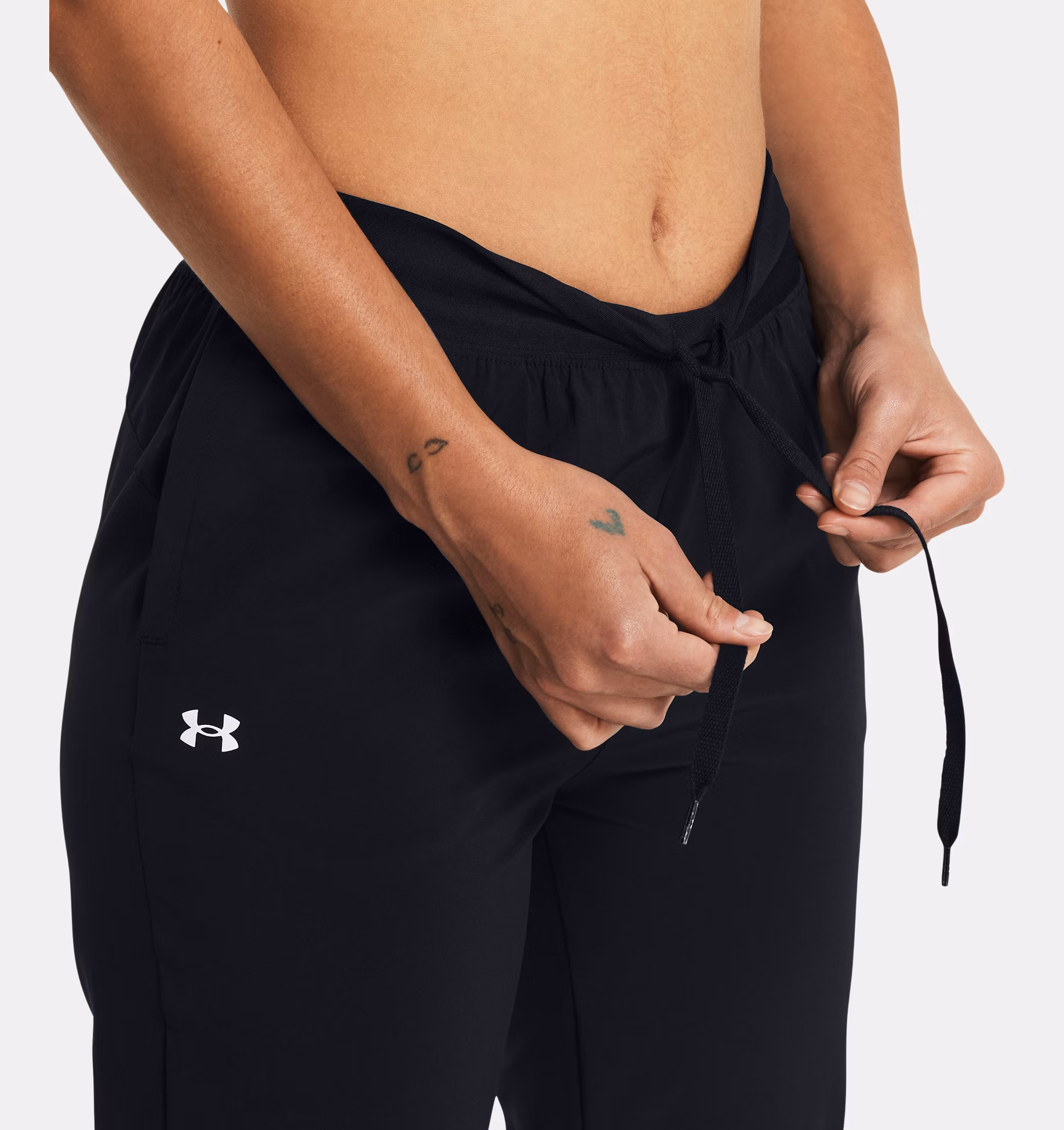 Under Armour ქალის შარვალი UA Rival Hi Rise Woven Pant-BLK