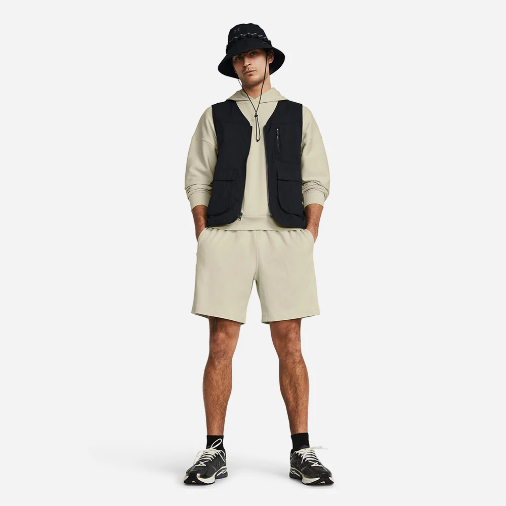 Under Armour მამაკაცის ჟილეტი UA Legacy Crinkle Vest-BLK