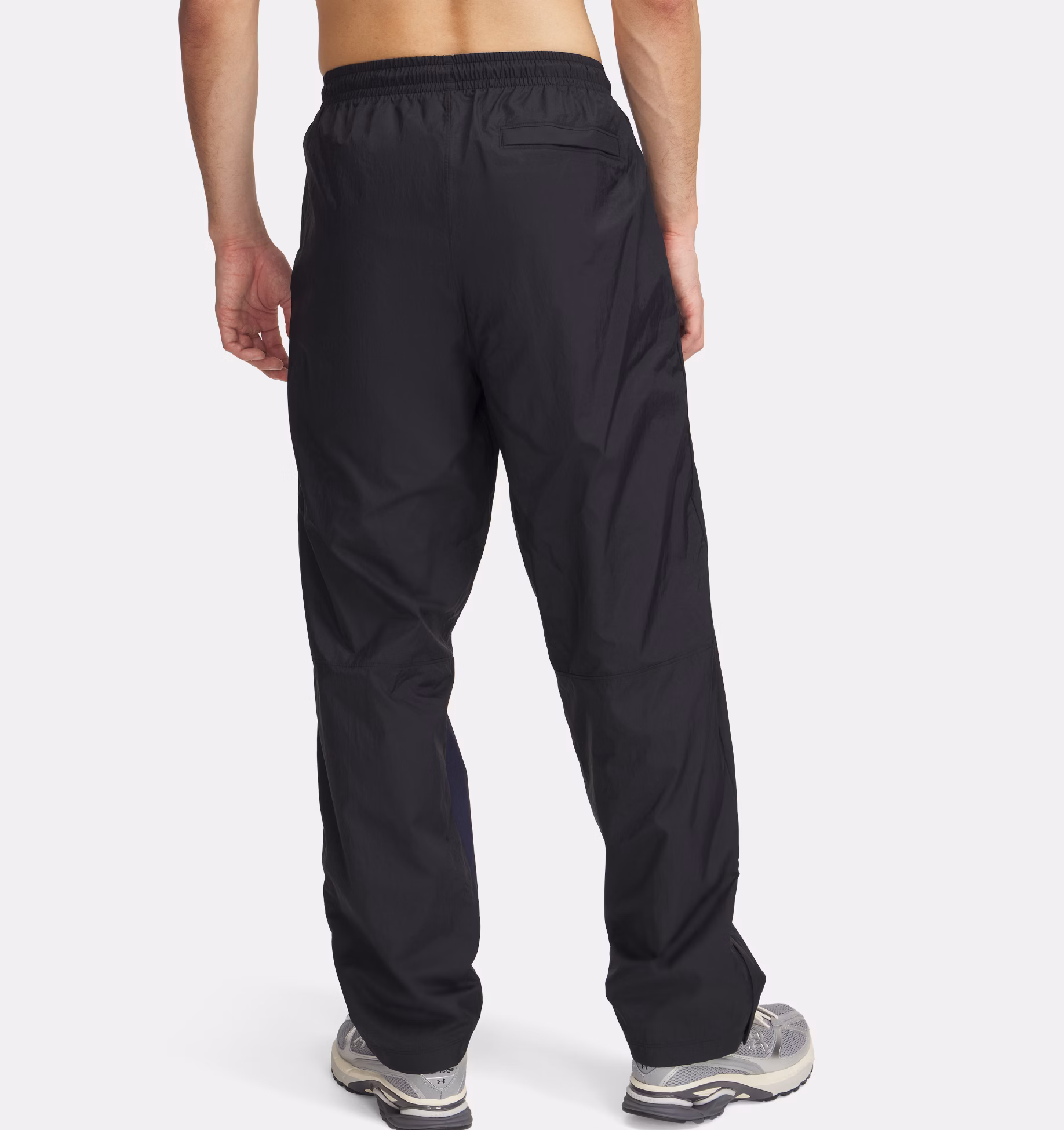 Under Armour მამაკაცის სპორტული შარვალი