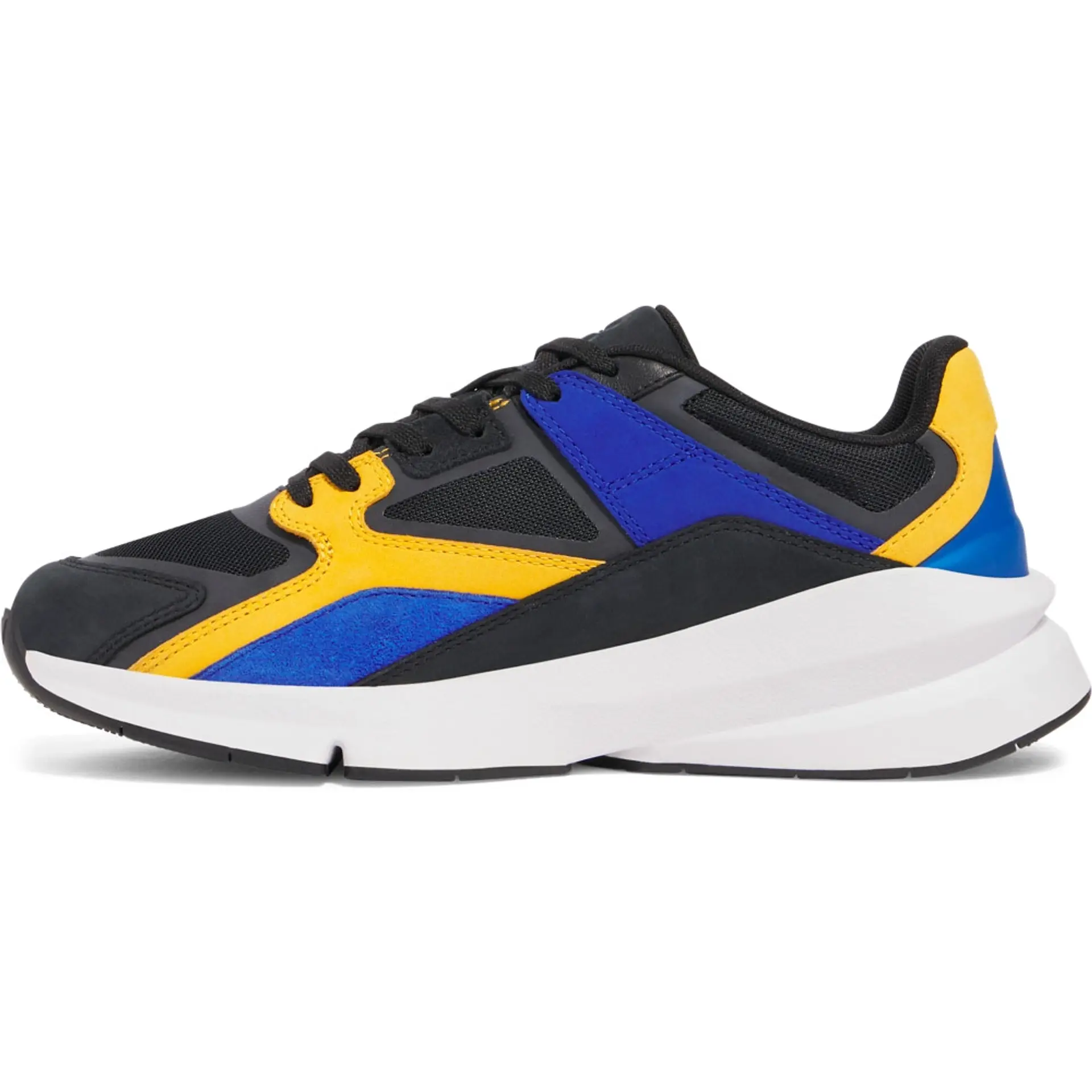 Under Armour მამაკაცის სპორტული ფეხსაცმელი