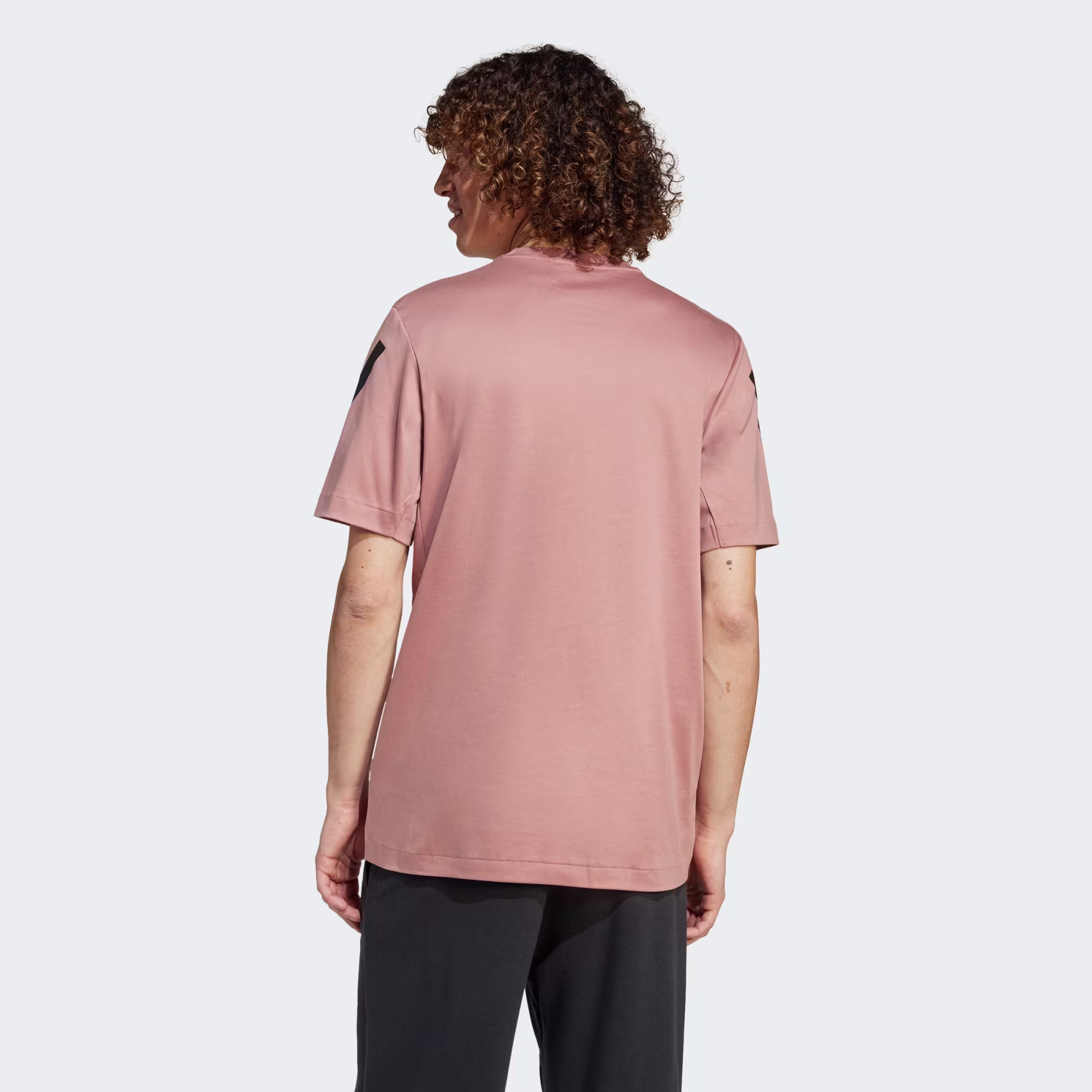 Adidas მამაკაცის მაისური M Z.N.E. TEE