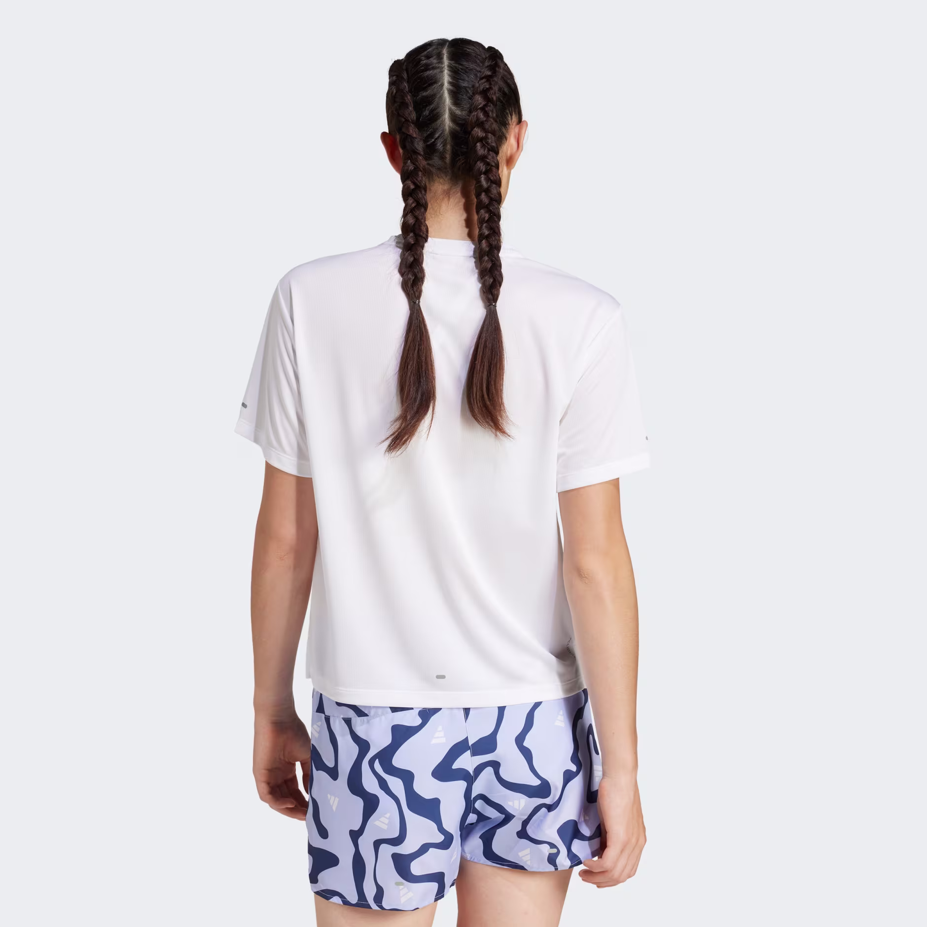 Adidas ქალის მაისური RUN IT BL TEE W