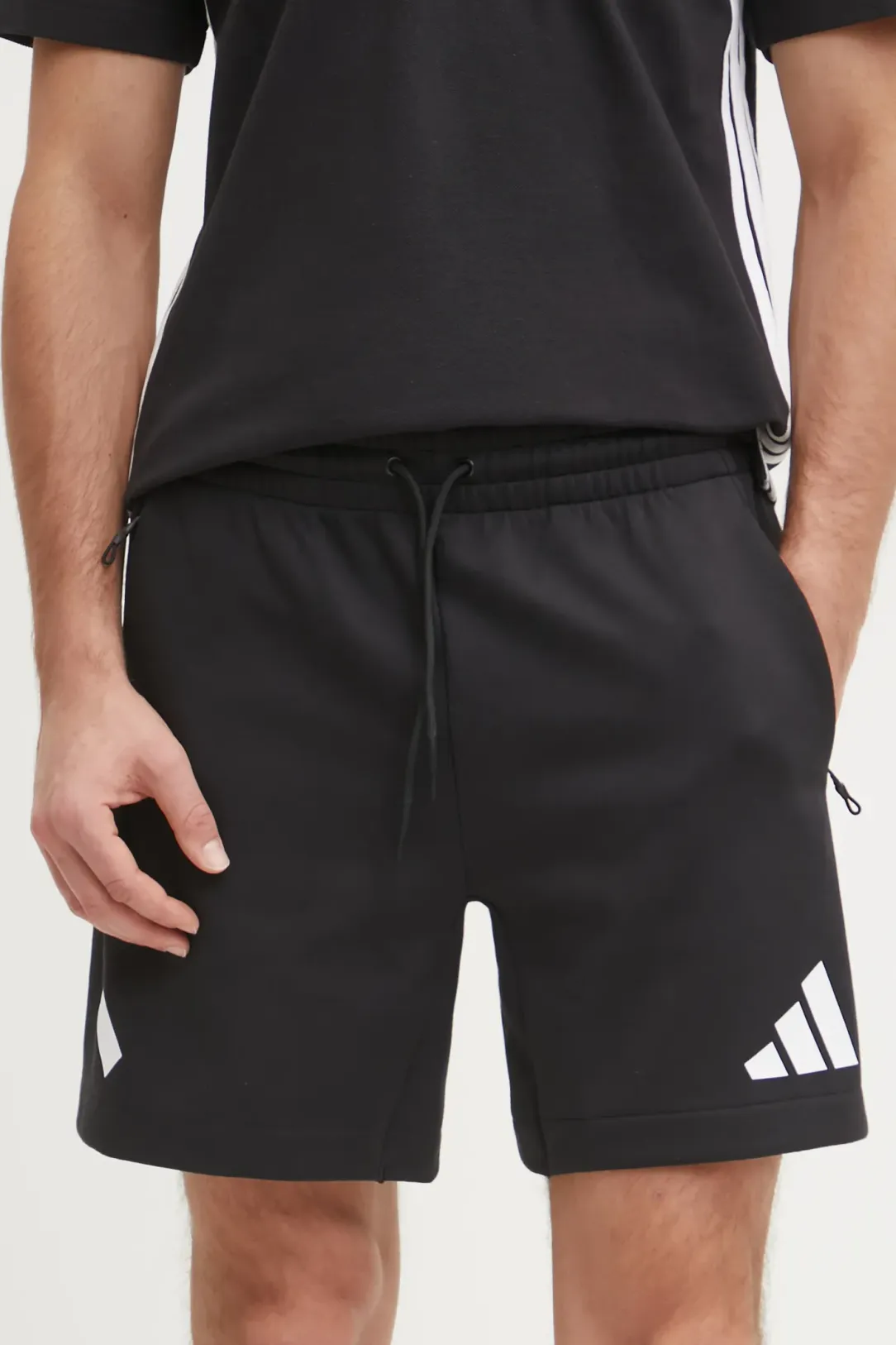 Adidas მამაკაცის შორტი M Z.N.E. SHO