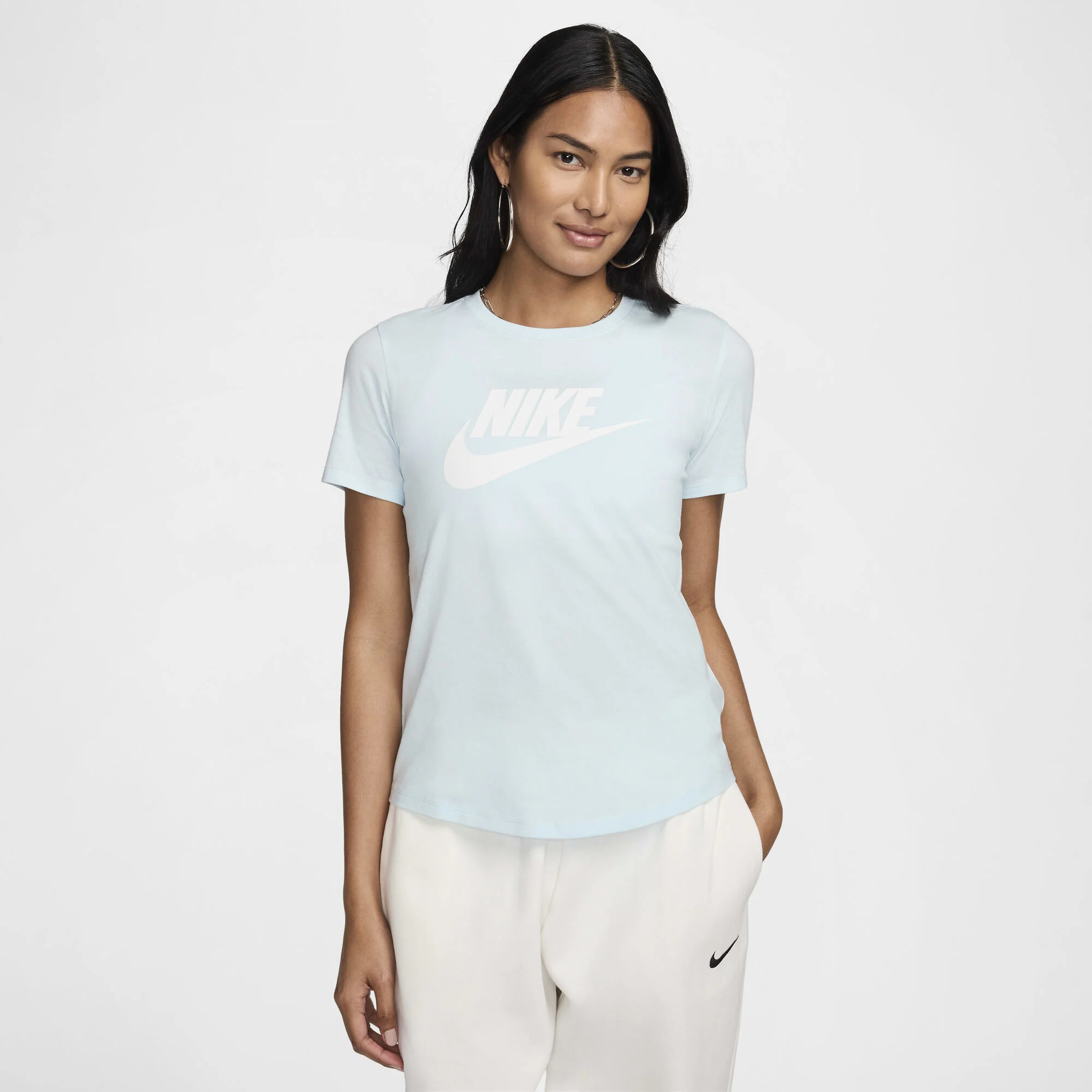 Nike ქალის მაისური W NSW TEE ESSNTL ICN FTRA