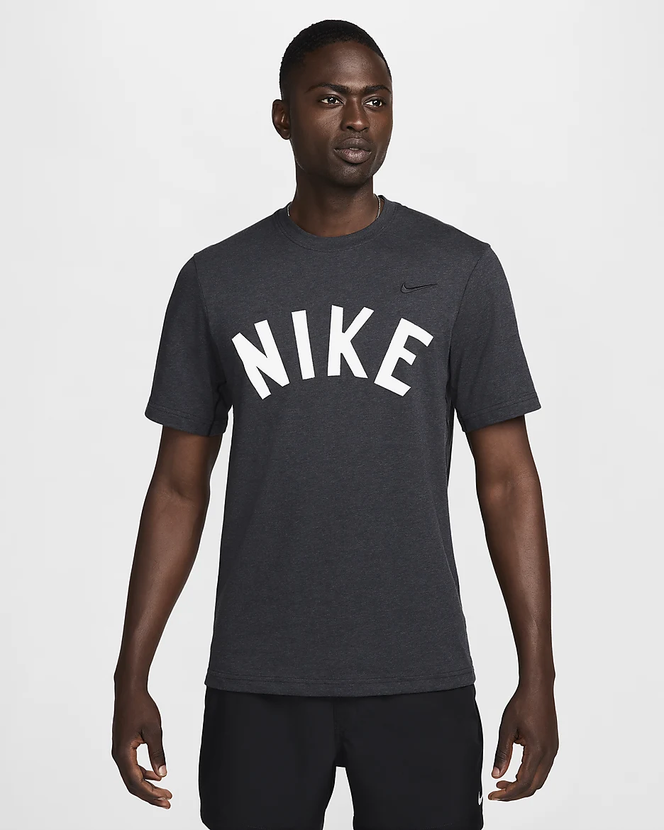 Nike მამაკაცის მაისური