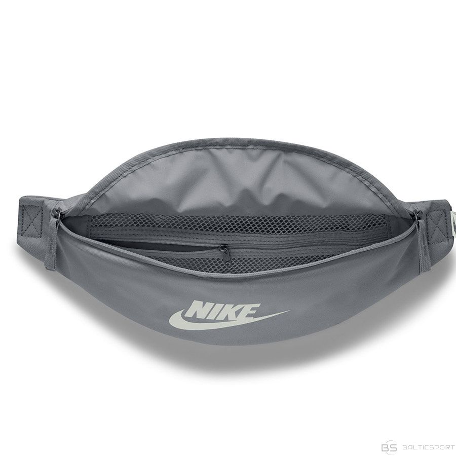 Nike ჩანთა