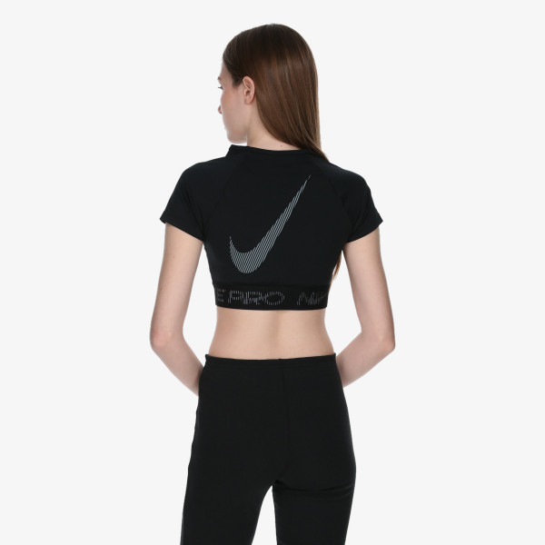 ქალის მაისური