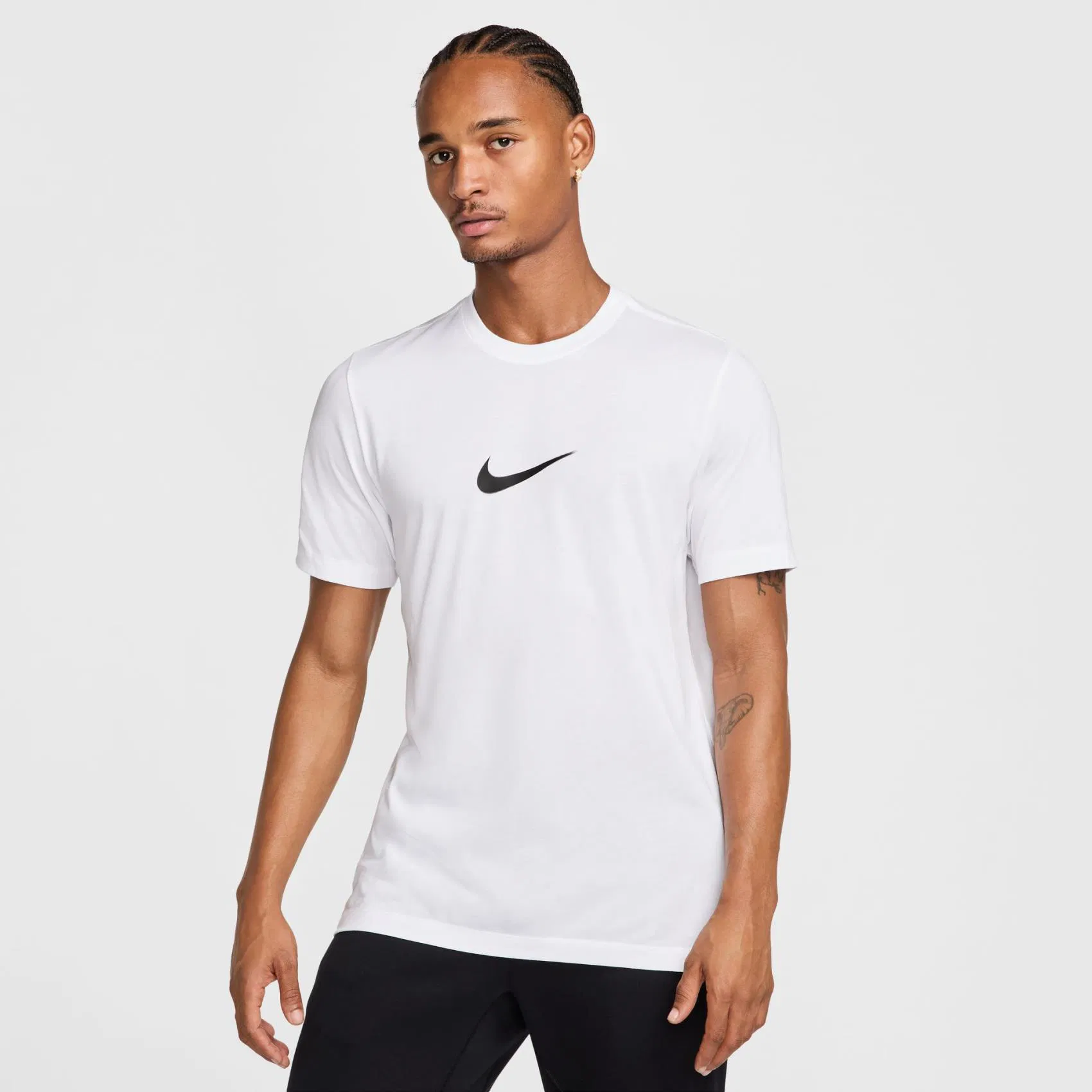 Nike მამაკაცის მაისური