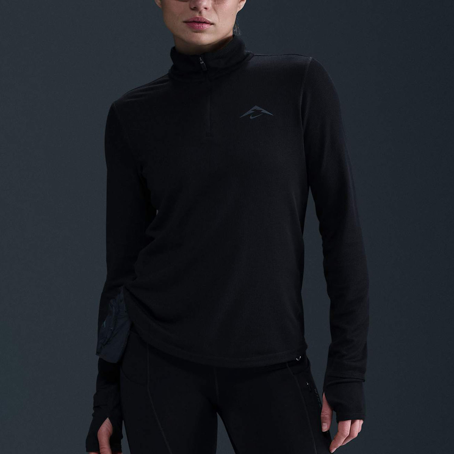 ქალის მაისური