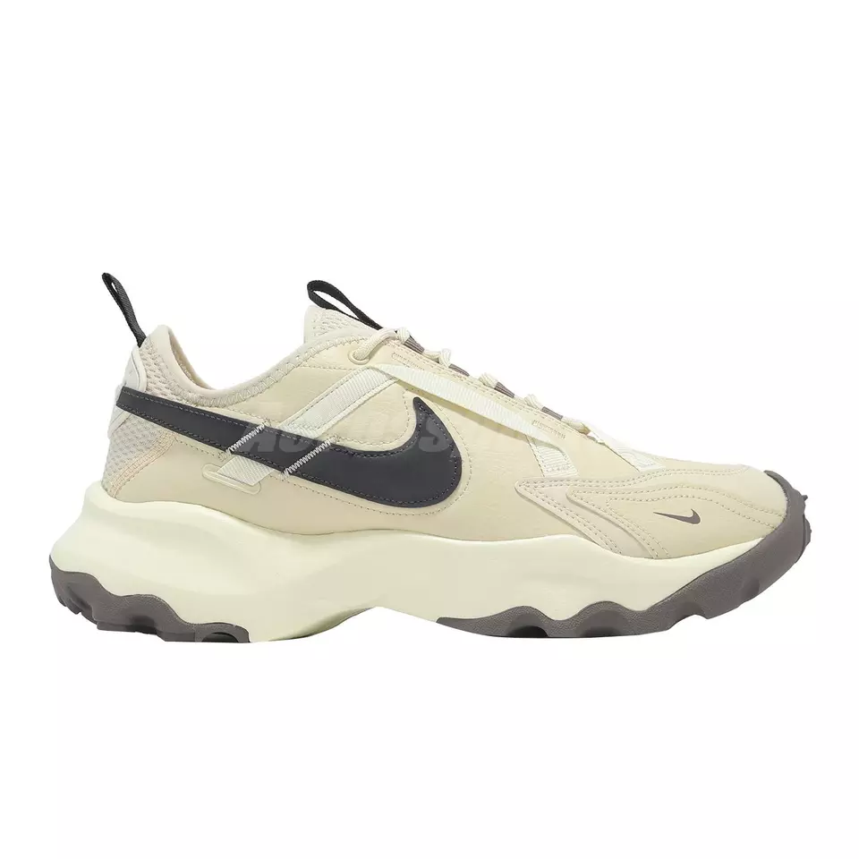 Nike ქალის სპორტული ფეხსაცმელი