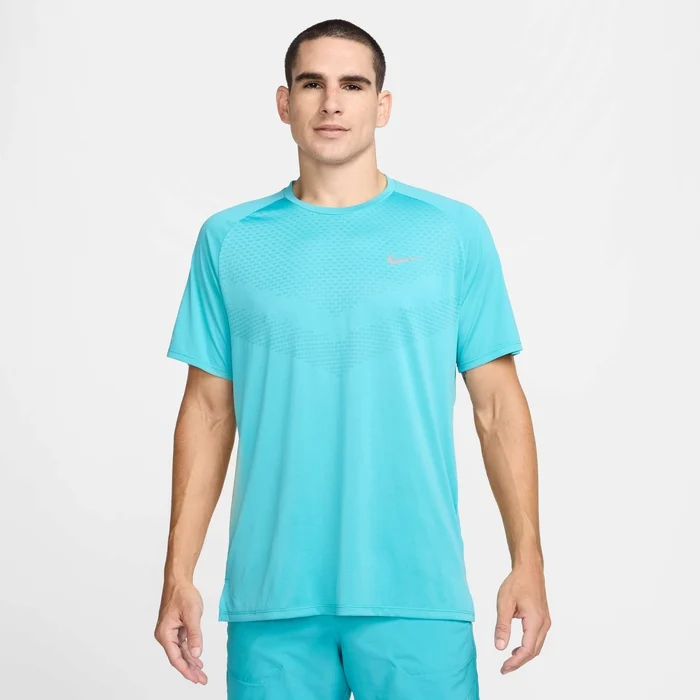 Nike მამაკაცის მაისური