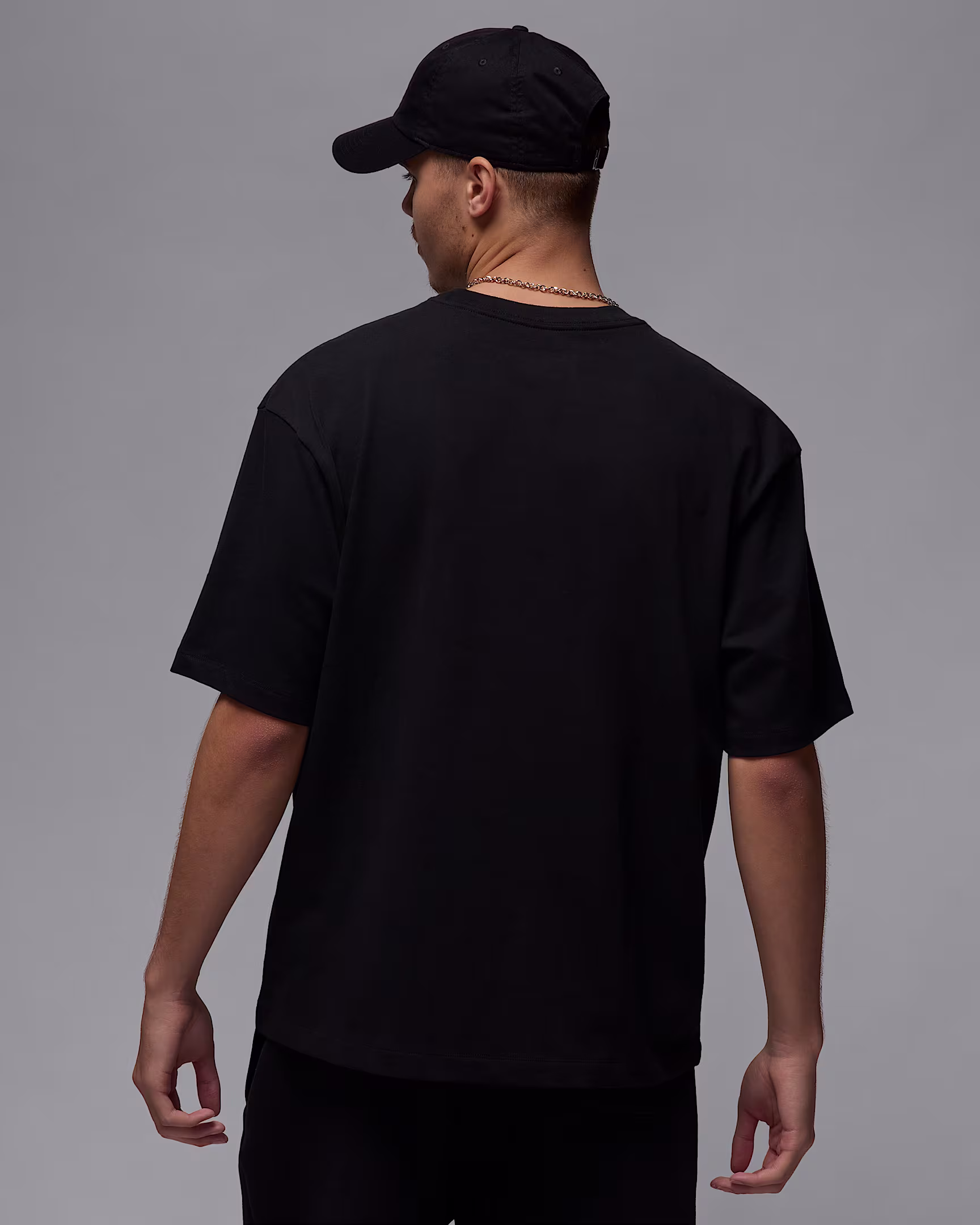 Nike მამაკაცის მაისური M J FLT ESS OVSZ SS CREW