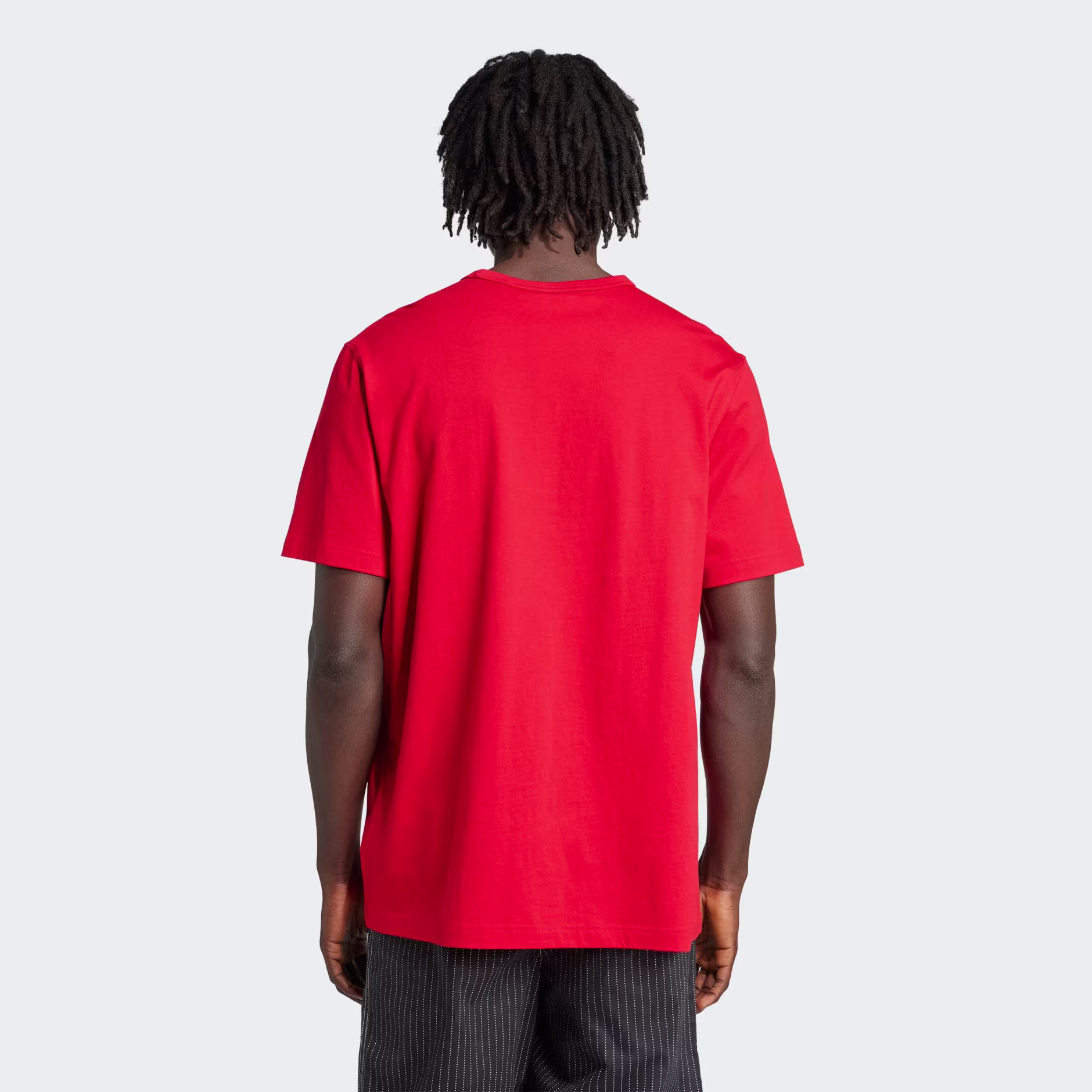 Adidas მამაკაცის მაისური Q2 VARSITY TEE