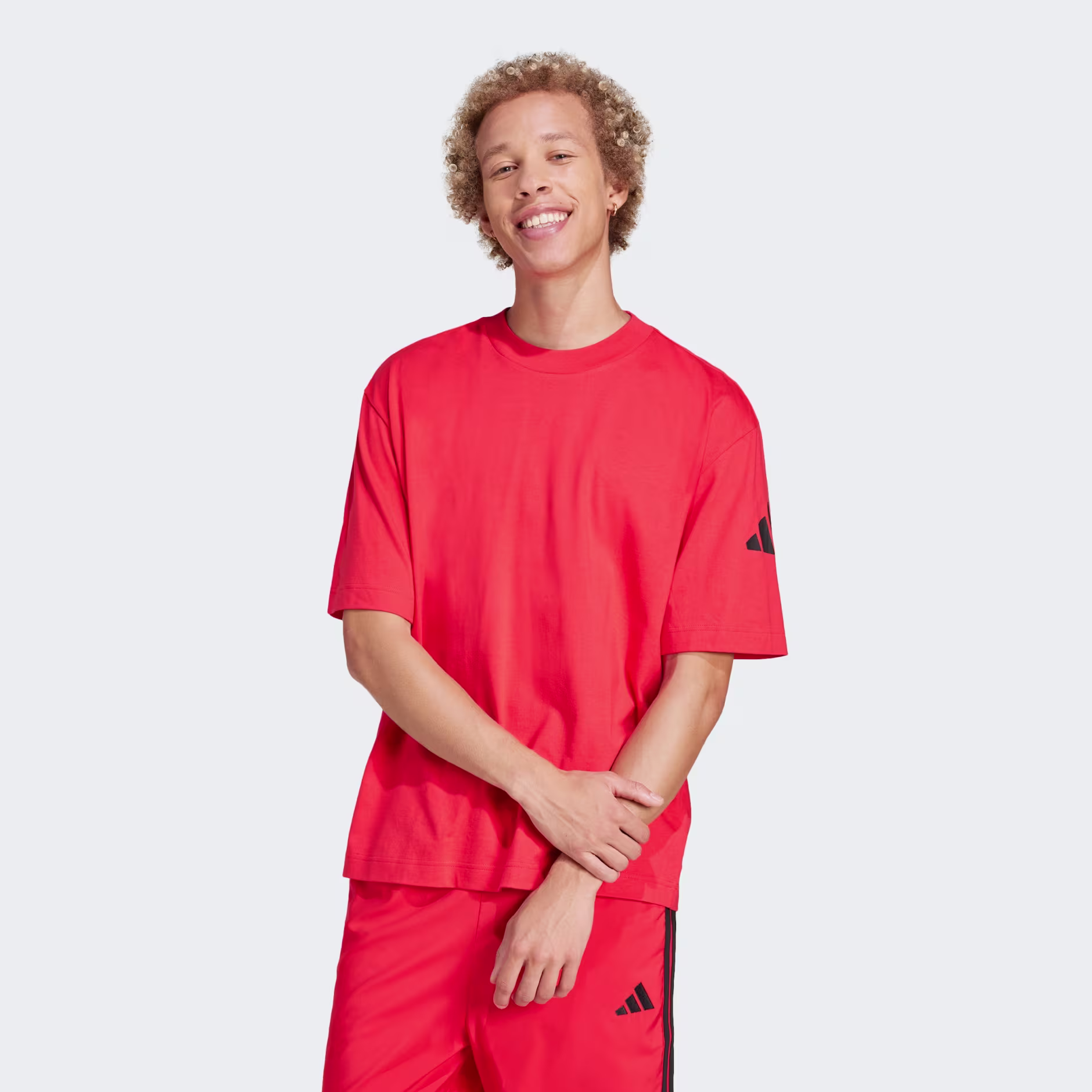 Adidas მამაკაცის მაისური M SJ T