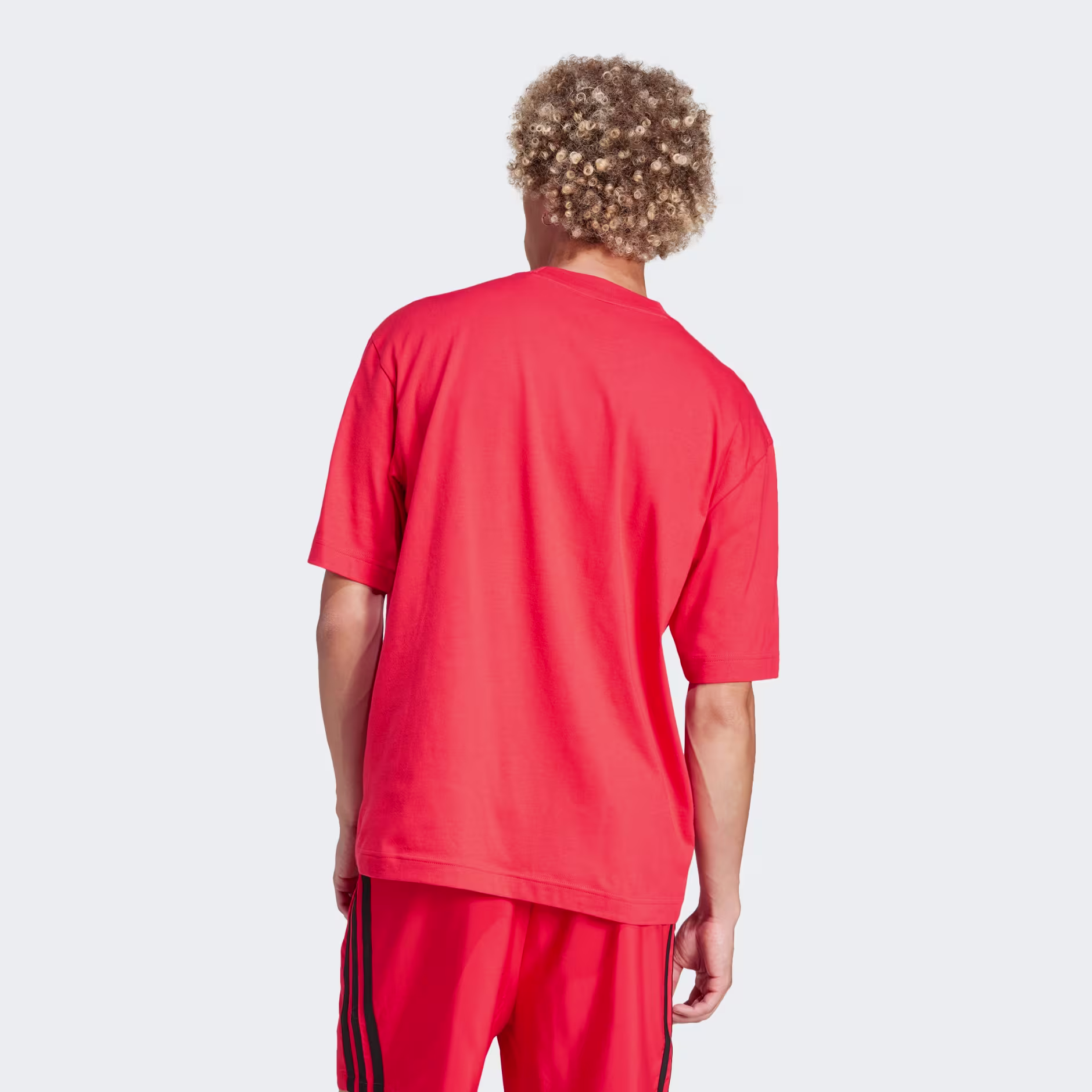Adidas მამაკაცის მაისური M SJ T