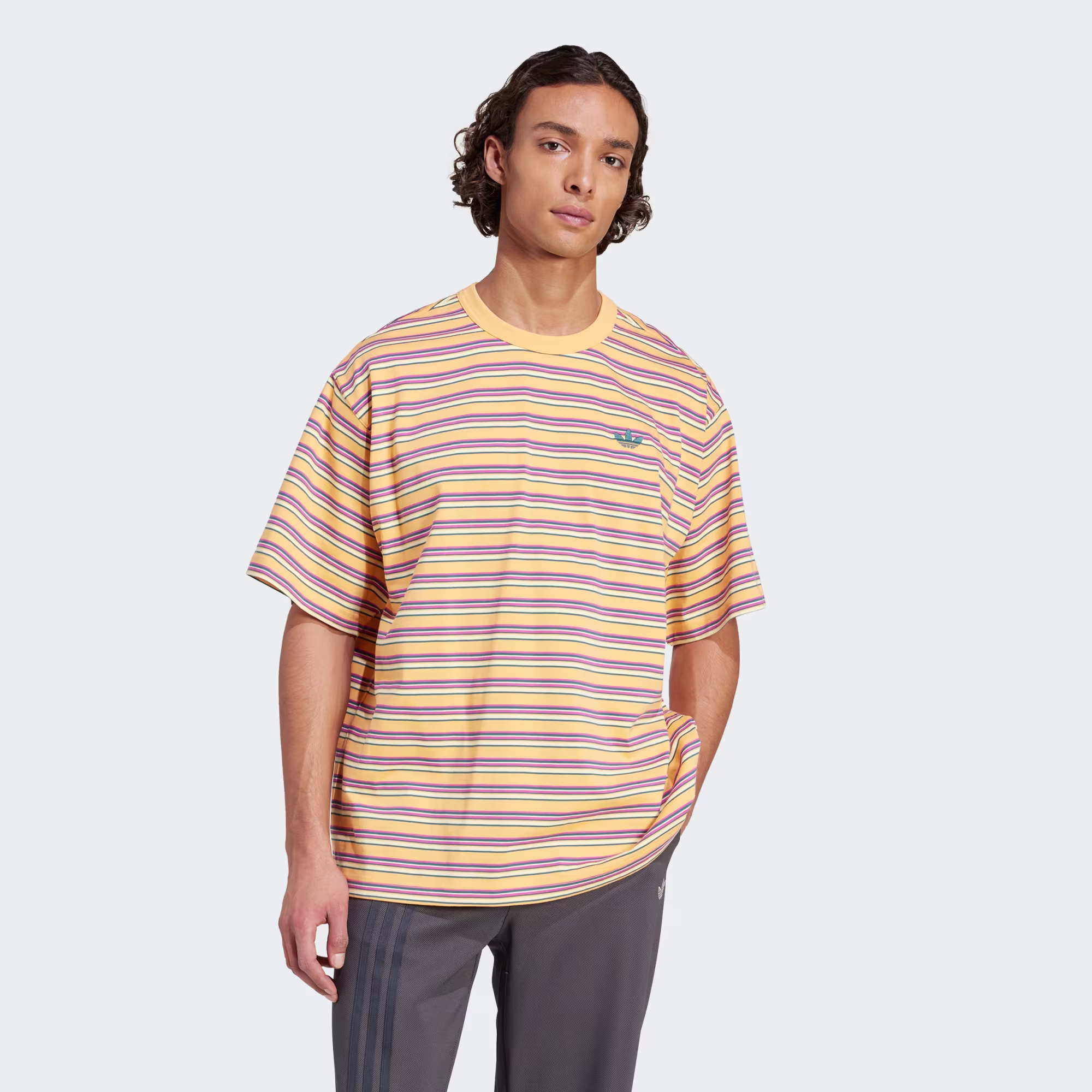 Adidas მამაკაცის მაისური STRIPE TEE