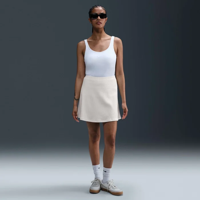 Nike ქალის შორტი