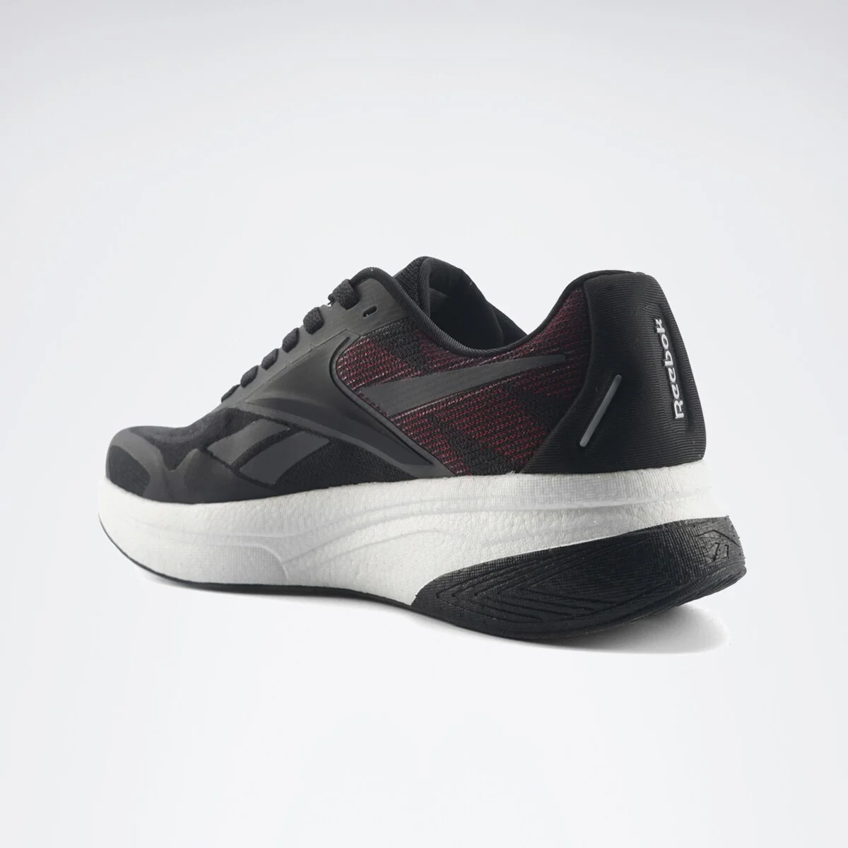 მამაკაცის სპორტული ფეხსაცმელი