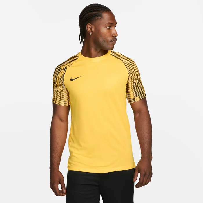 Nike მამაკაცის მაისური