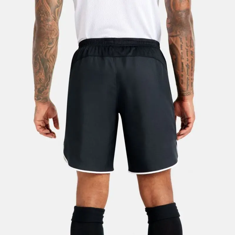 მამაკაცის შორტი